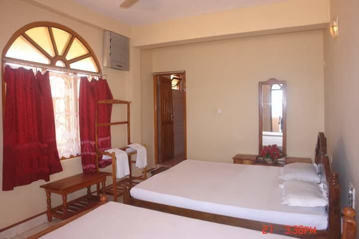 Sea View Beach Hotel Nilaveli Exterior photo